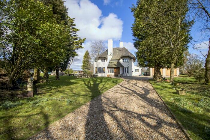 3 Bedroom Detached House For Sale In Shab Hill, Birdlip, GL4