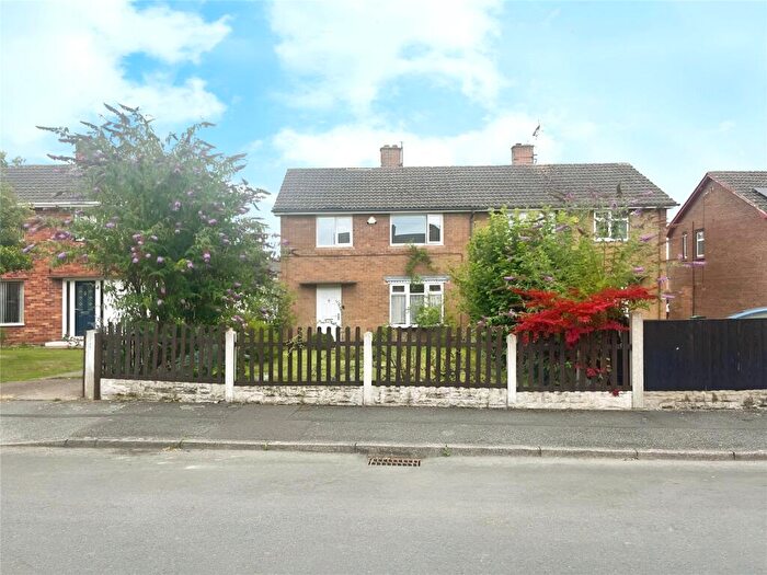 3 Bedroom Semi-Detached House For Sale In Egmanton Road, Meden Vale, Mansfield, NG20