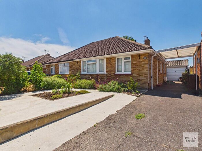2 Bedroom Semi-Detached Bungalow For Sale In Durlston Drive, Bognor Regis, PO22
