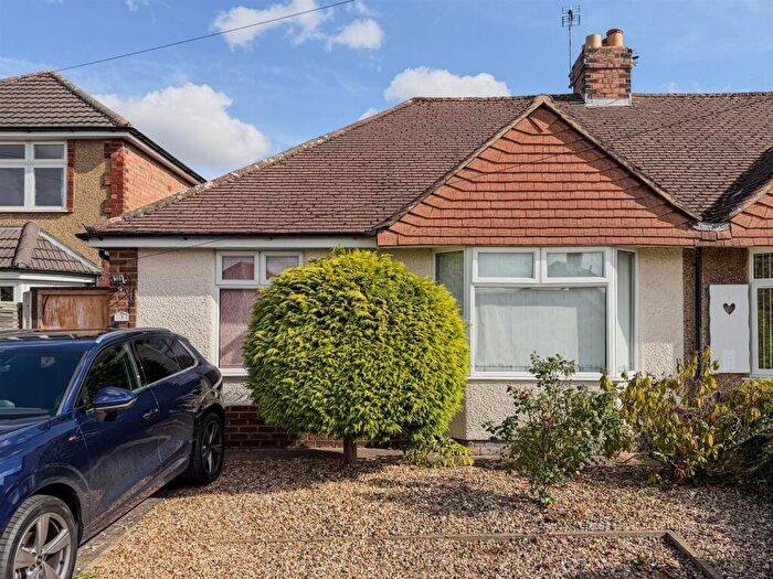 2 Bedroom Bungalow For Sale In Bryant Road, Kettering, NN15