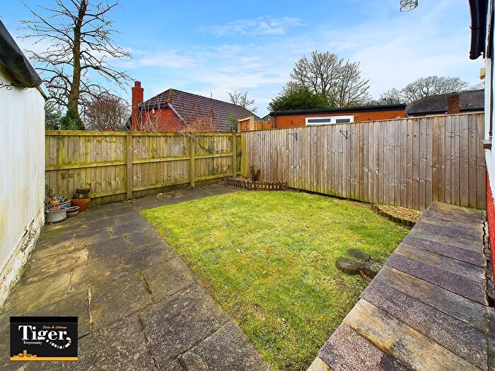 1 Bedroom Semi-Detached Bungalow For Sale In Ashton Close, Ashton-On-Ribble, Preston, PR2