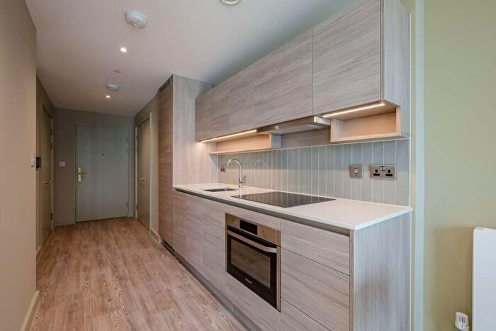 Apartment To Rent In Madison West, Wembley Park, HA9