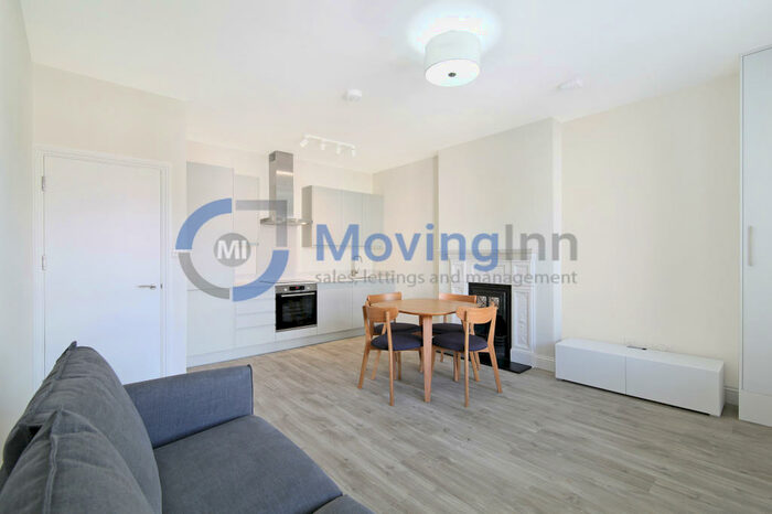 2 Bedroom Flat To Rent In Birdhurst Road, South Croydon, Surrey, CR2