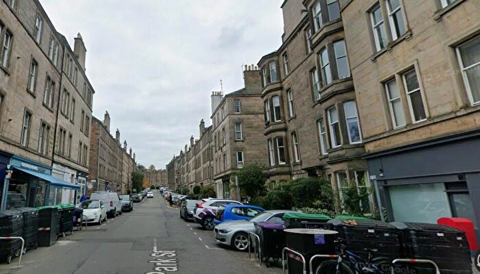 2 Bedroom Flat To Rent In Dean Park Street, Edinburgh, EH4