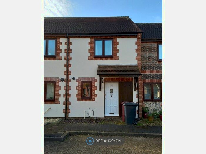 2 Bedroom Terraced House To Rent In Storrington Close, Chichester PO19
