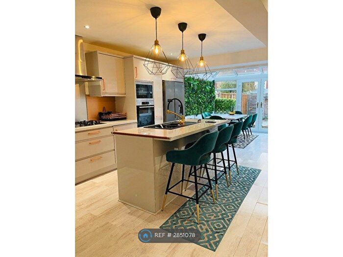 4 Bedroom Terraced House To Rent In Earle Gardens, Kingston Upon Thames, KT2