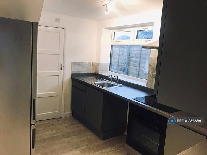 1 Bedroom Maisonette To Rent In Wych Lane, Gosport, PO13