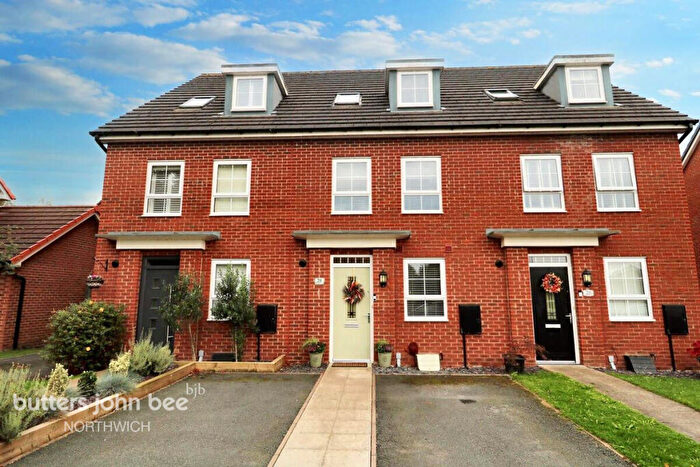 3 Bedroom Town House For Sale In Buttercup Crescent, Northwich, CW8