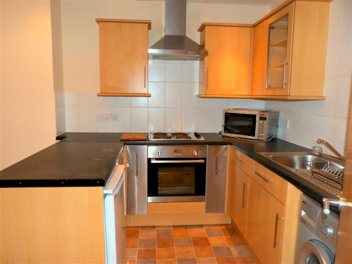2 Bedroom Flat To Rent In Haviland Road West, Boscombe, Bournemouth, BH1