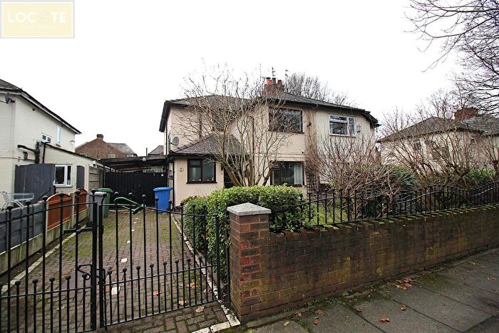 3 Bedroom Semi Detached House For Sale In Park Road North, Urmston, M41