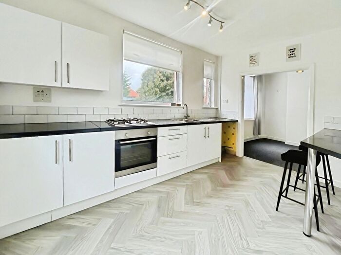 3 Bedroom Semi-Detached House To Rent In Oak Avenue, South Shields, Tyne And Wear, NE34