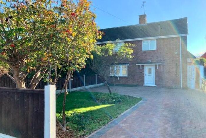 3 Bedroom Property To Rent In Longmoor Road, Nottingham, NG10