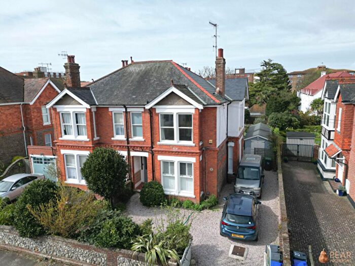 2 Bedroom Flat To Rent In First Floor Flat, Belsize Road, Worthing, BN11