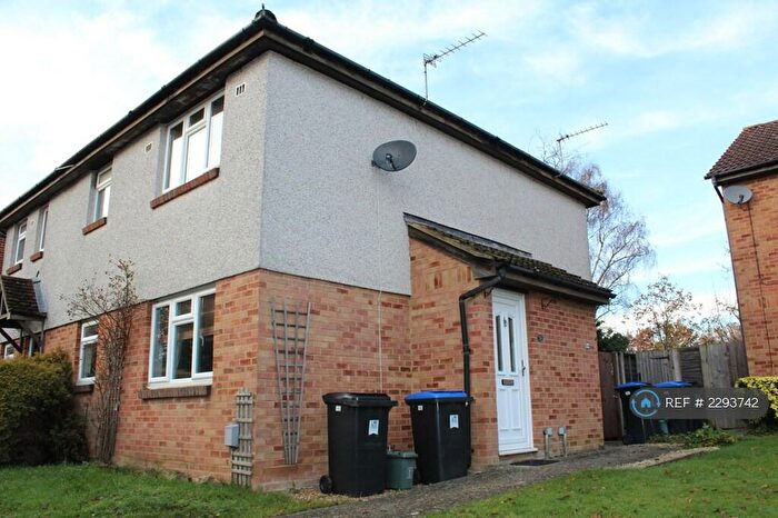 1 Bedroom Semi-Detached House To Rent In Wych Hill Park, Woking, GU22