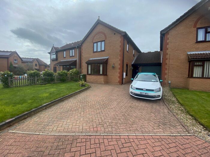 3 Bedroom Detached House To Rent In Rothwell Way, Orton Longueville, Peterborough, PE2