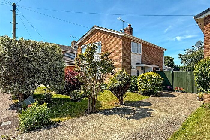 3 Bedroom Detached House For Sale In Paterson Wilson Road, Littlehampton, West Sussex, BN17