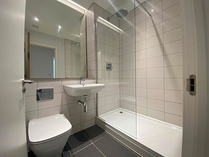 2 Bedroom Apartment To Rent In Local Blackfriars, Bury Street, M3