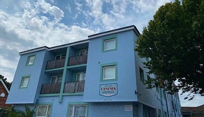 1 Bedroom Flat To Rent In Junction Road, Southampton, Hampshire, SO40