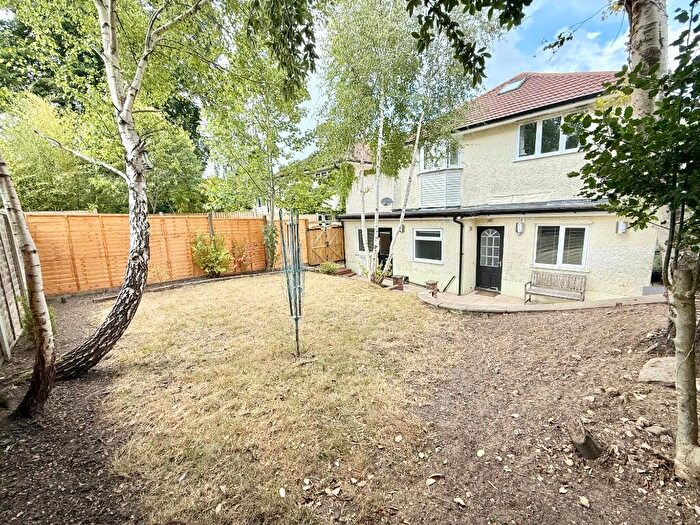 2 Bedroom Flat To Rent In Penn Hill Avenue, Poole, Dorset, BH14