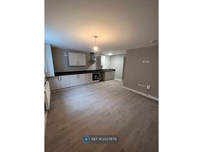 1 Bedroom Flat To Rent In Cyprus House, Leicester, LE2