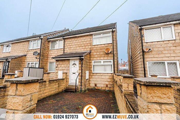 2 Bedroom End Terrace House For Sale In Baptist Street, Batley, WF17