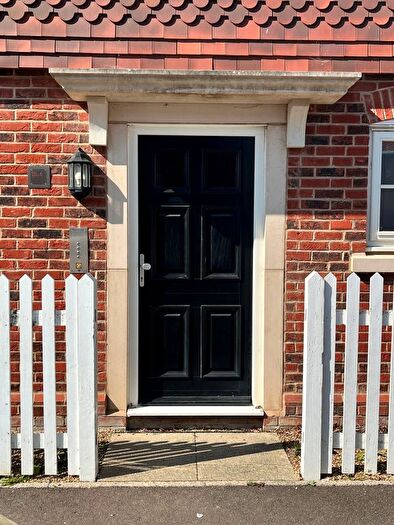 1 Bedroom Flat For Sale In Holdstock Road, Tenterden, Kent, TN30