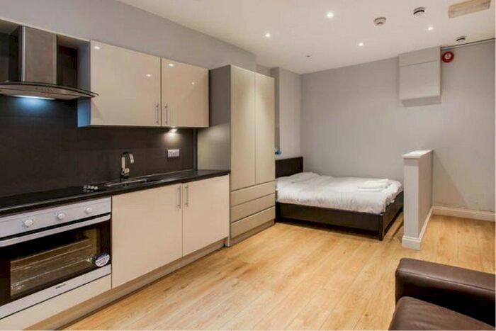 Studio To Rent In Collingham Place, London, SW5