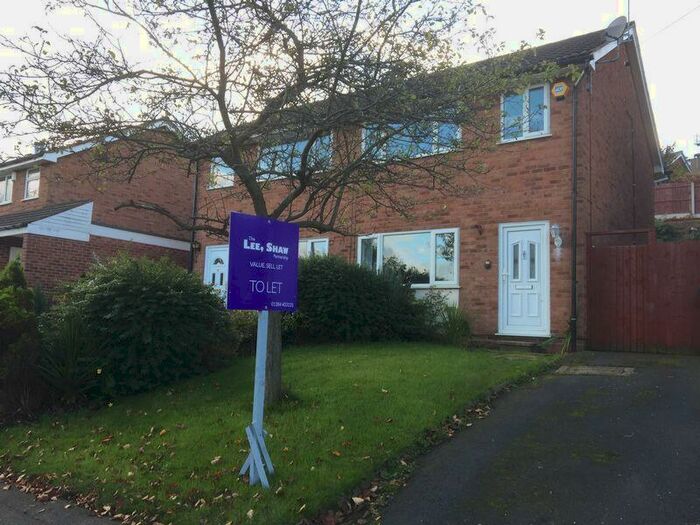 3 Bedroom Semi-Detached House To Rent In Rangeways Road, Kingswinford, DY6