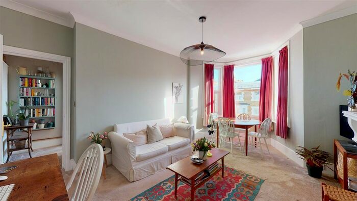 2 Bedroom Flat To Rent In Edgar Road, Cliftonville, Margate, CT9