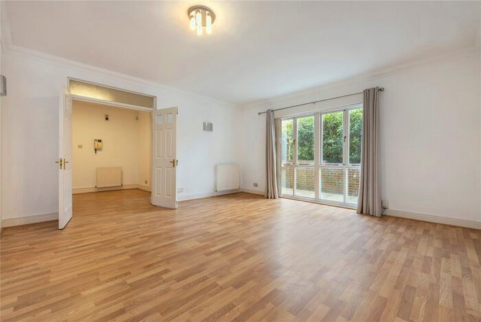 2 Bedroom Flat To Rent In Haverstock Hill, Belsize Park, NW3