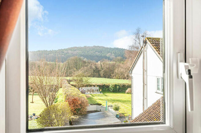 4 Bedroom Detached House For Sale In Sheirs Orchard, Yettington, Budleigh Salterton, EX9