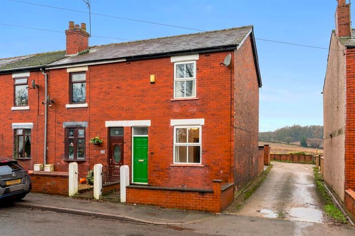2 Bedroom End Of Terrace House For Sale In Appley Lane South, Appley Bridge, Wigan, WN6
