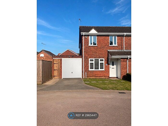 3 Bedroom Semi-Detached House To Rent In Elton Close, Northampton, NN3
