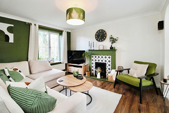 3 Bedroom House To Rent In Wicken Close, St. Mellons, Cardiff, CF3