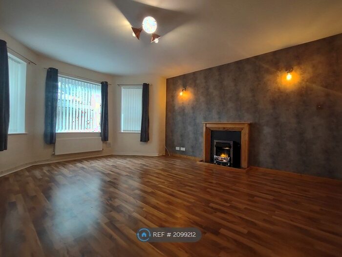 1 Bedroom Flat To Rent In Park Road West, Prenton, CH43