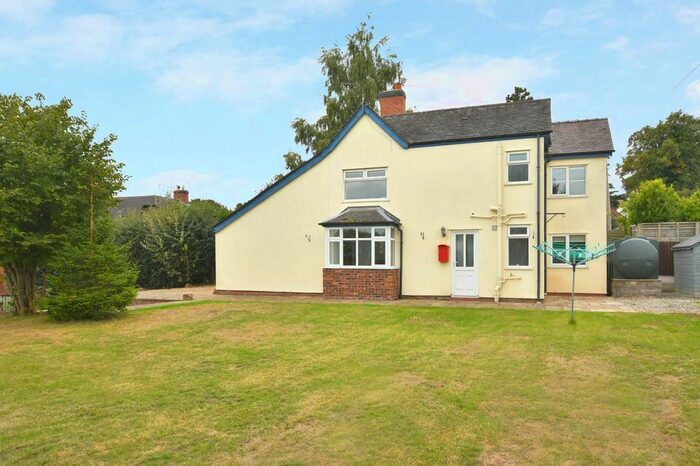 3 Bedroom Detached House To Rent In Ellenhall, Stafford, ST21