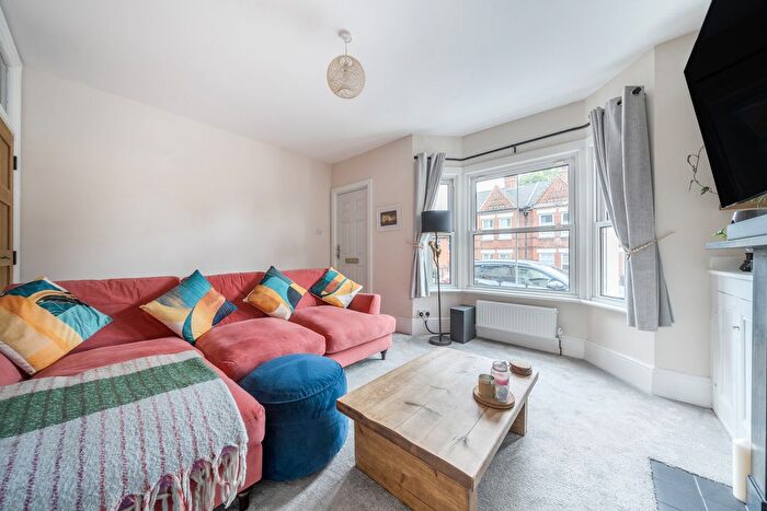 2 Bedroom Terraced House For Sale In Argyle Road, Sevenoaks, TN13