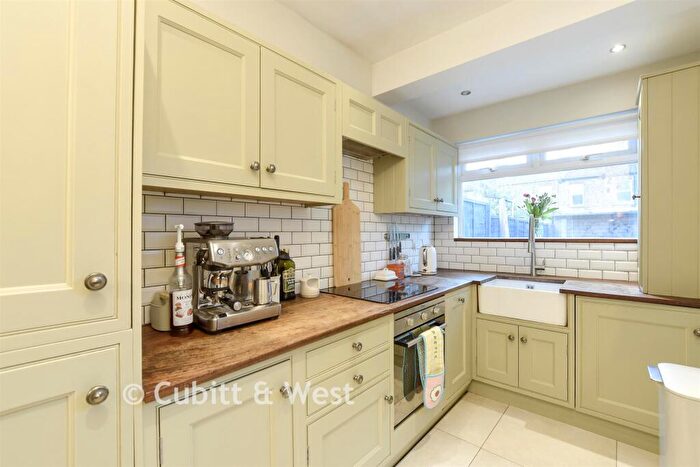 2 Bedroom Terraced House For Sale In Beulah Road, Sutton, Surrey, SM1