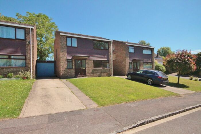 4 Bedroom Detached House To Rent In Rawson Close, Wolvercote, Oxford OX2