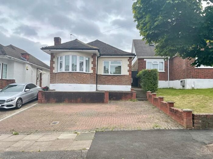 2 Bedroom Bungalow To Rent In Highland Road, Northwood, HA6