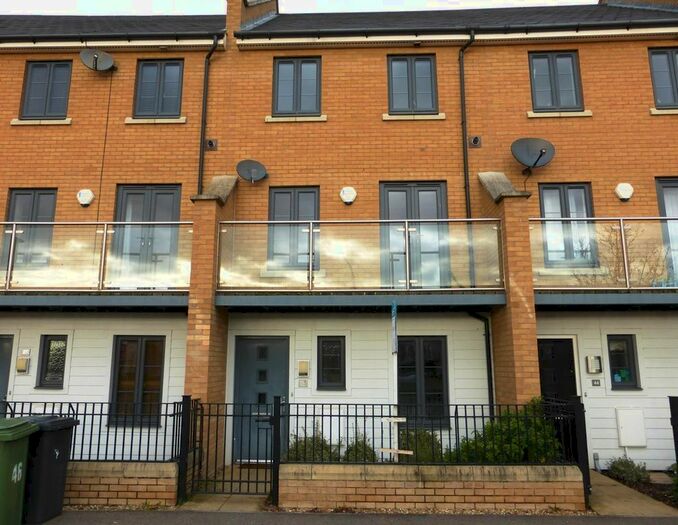 3 Bedroom Property To Rent In Spring Avenue, Hampton Vale, Peterborough, PE7