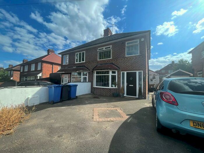 3 Bedroom Semi-Detached House To Rent In Max Road, Chaddesden, DE21