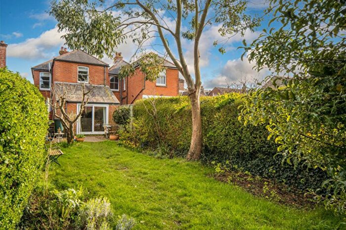 4 Bedroom Detached House For Sale In Period Property In Desirable Road - Upper Moorgreen Road, Cowes, PO31