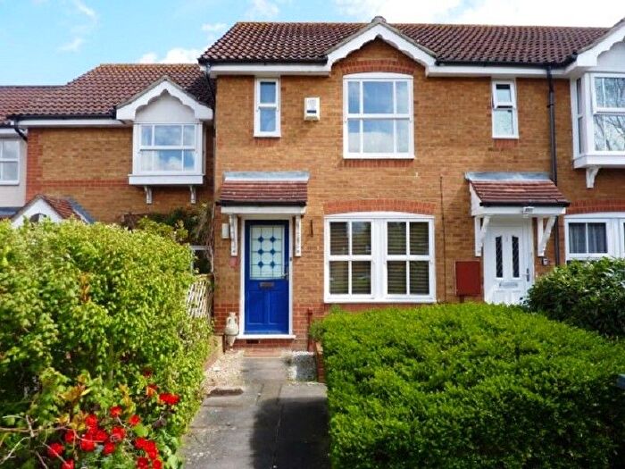 2 Bedroom Terraced House To Rent In Lofthouse Place, Chessington, Surrey., KT9