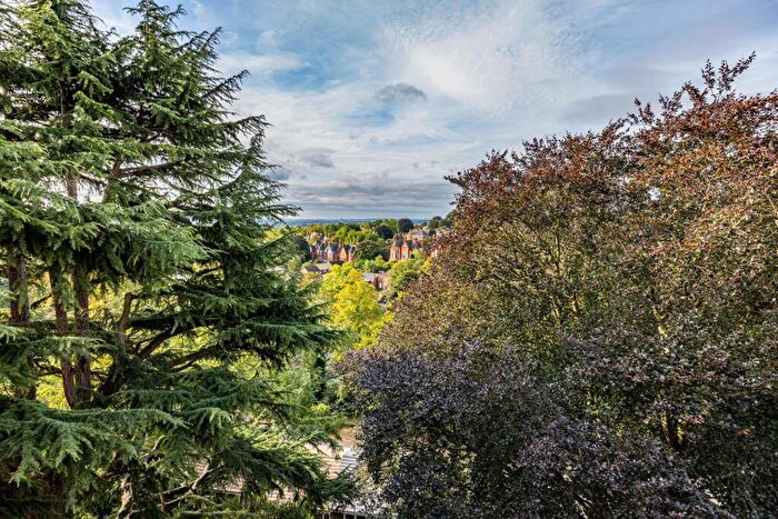 2 Bedroom Apartment To Rent In Newcastle Drive, Nottingham, NG7