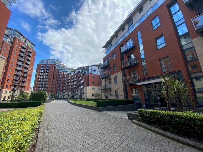 1 Bedroom Flat To Rent In Gotts Road, Leeds, LS12