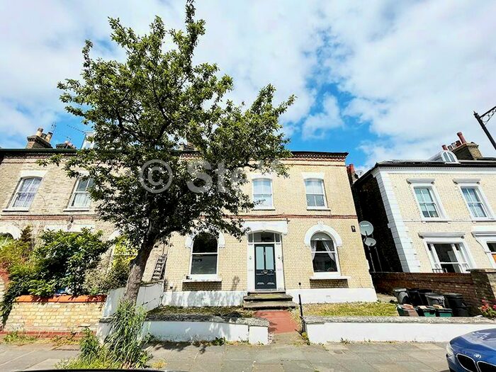 1 Bedroom Flat To Rent In Beacon Hill, London, N7