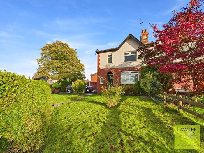 3 Bedroom Semi Detached House For Sale In Higher Bents Lane, Bredbury, Stockport, Cheshire, SK6