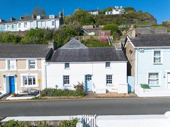 3 Bedroom Cottage For Sale In Rock Street, New Quay, SA45