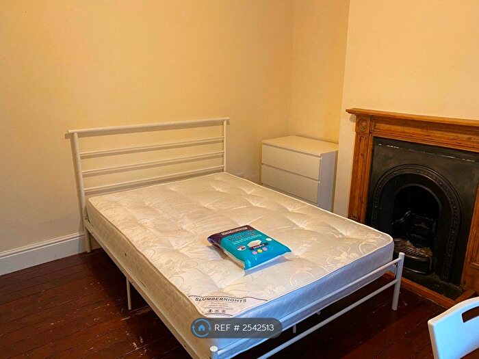 3 Bedroom Terraced House To Rent In Ross Street, Cambridge, CB1